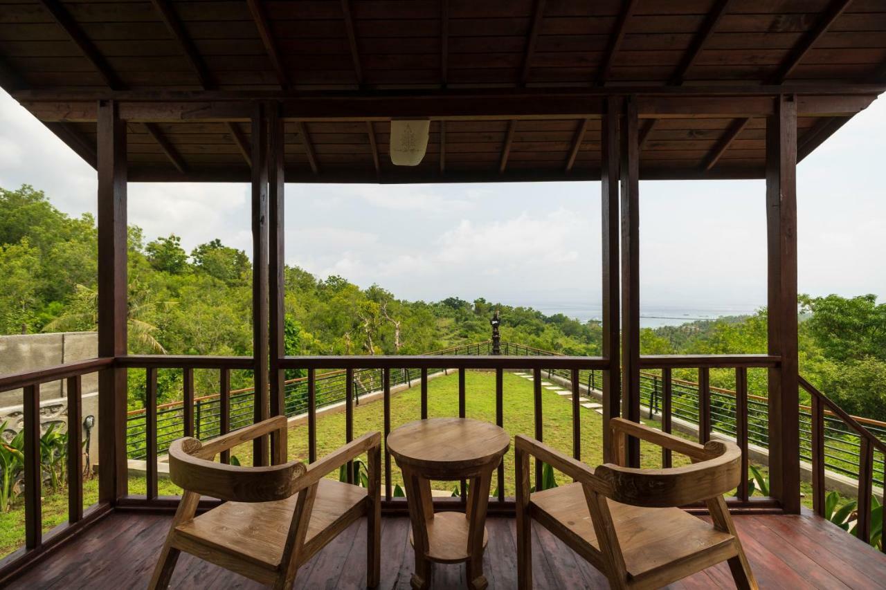 Star Semabu Resort Toyapakeh Bagian luar foto